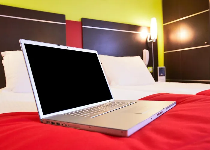 Enzo Hotels Reims Tinqueux by Kyriad Direct